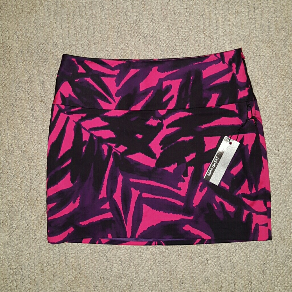 Beautiful Express mini skirt
